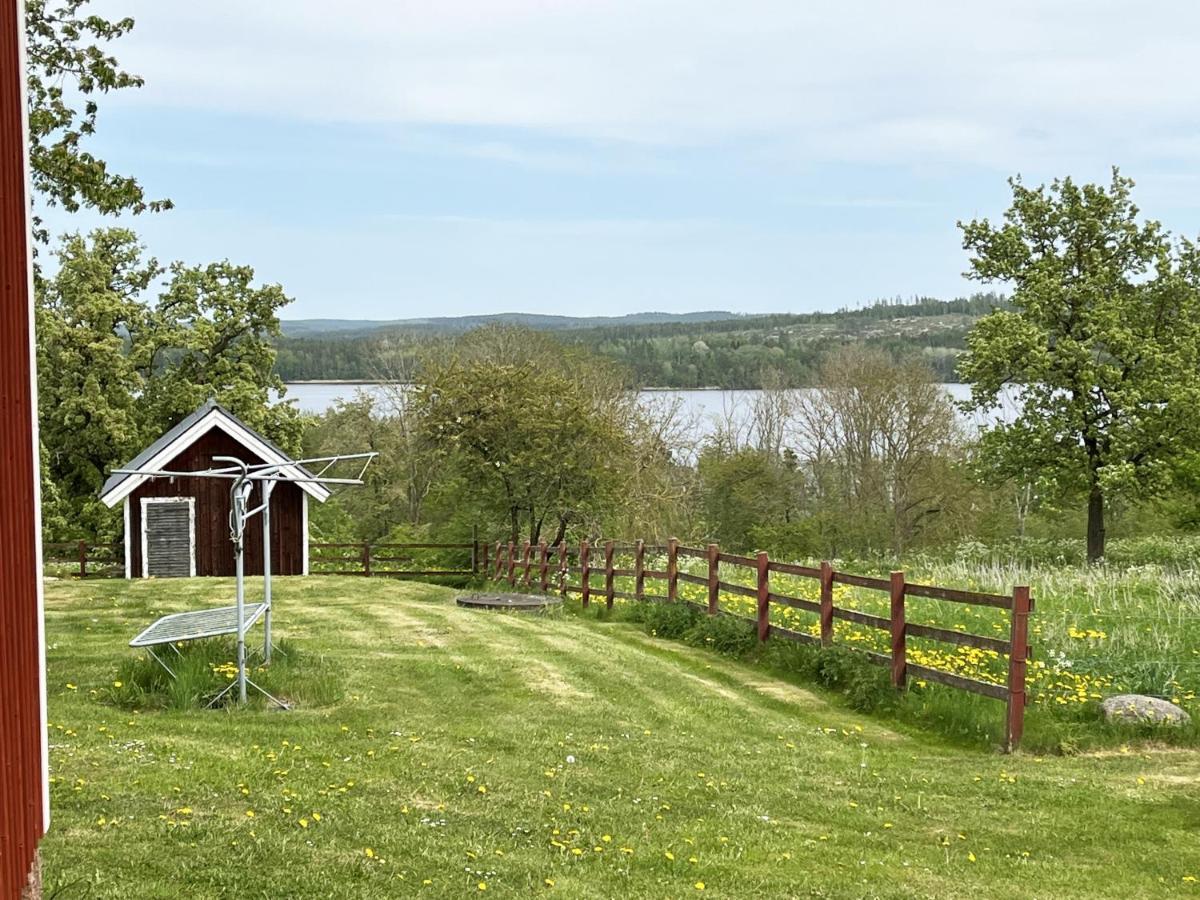 Cozy Red Cottage In The Countryside Outside Vimmerby Gullringen 外观 照片